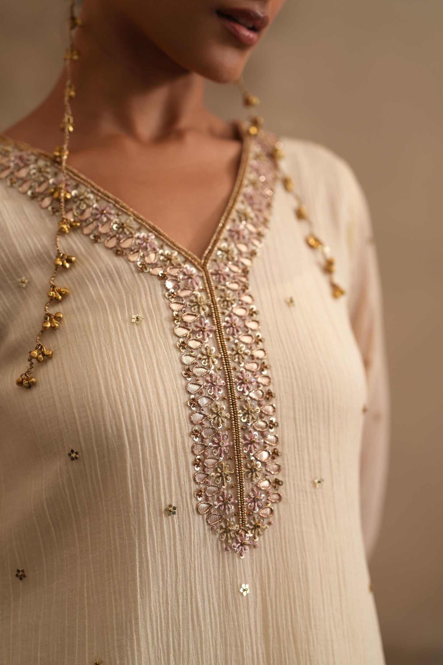Dutch White Crushed Muslin Kurta with Zardozi and Gota embroidery