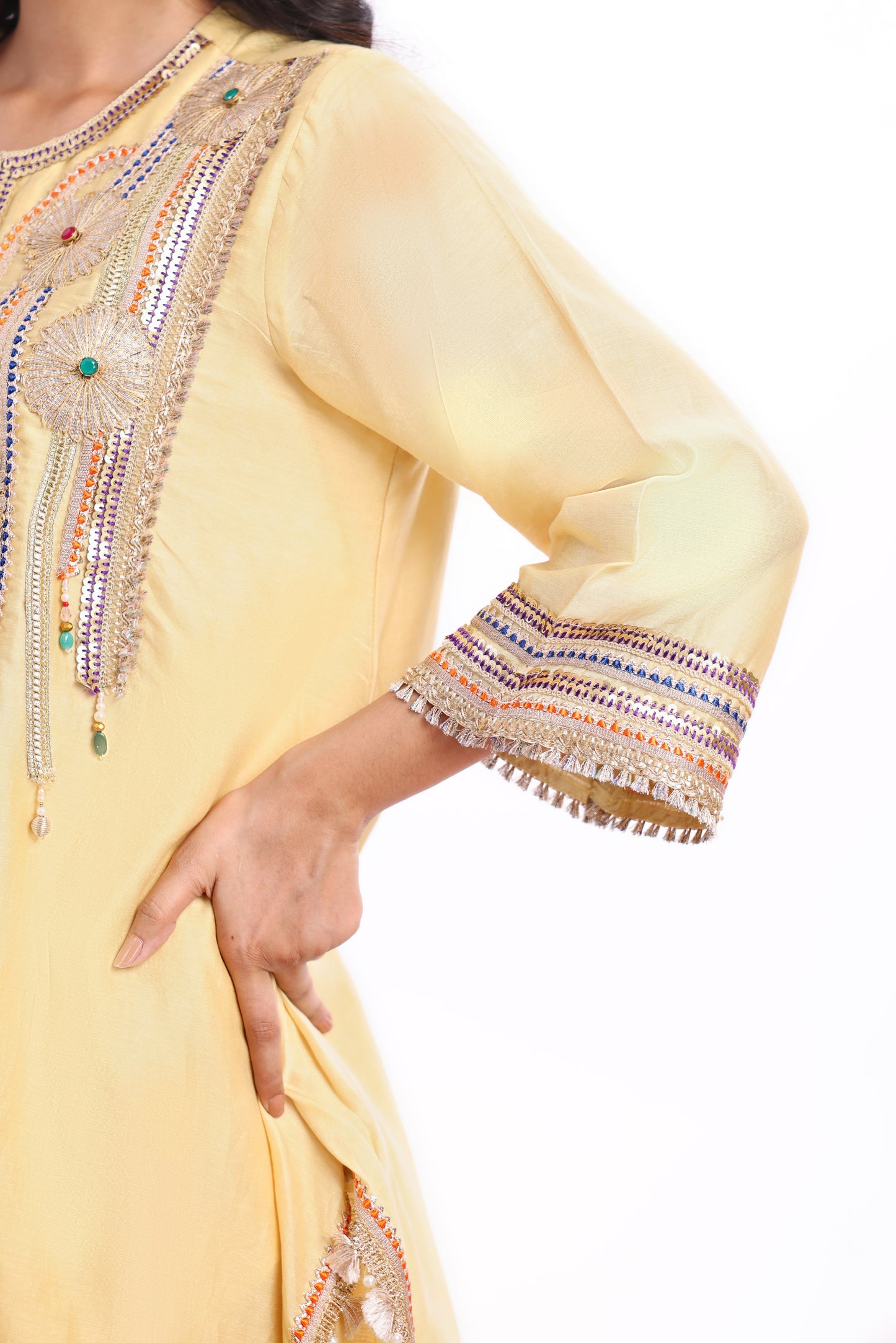 Asymmetrical short length shirt with narrow salwar