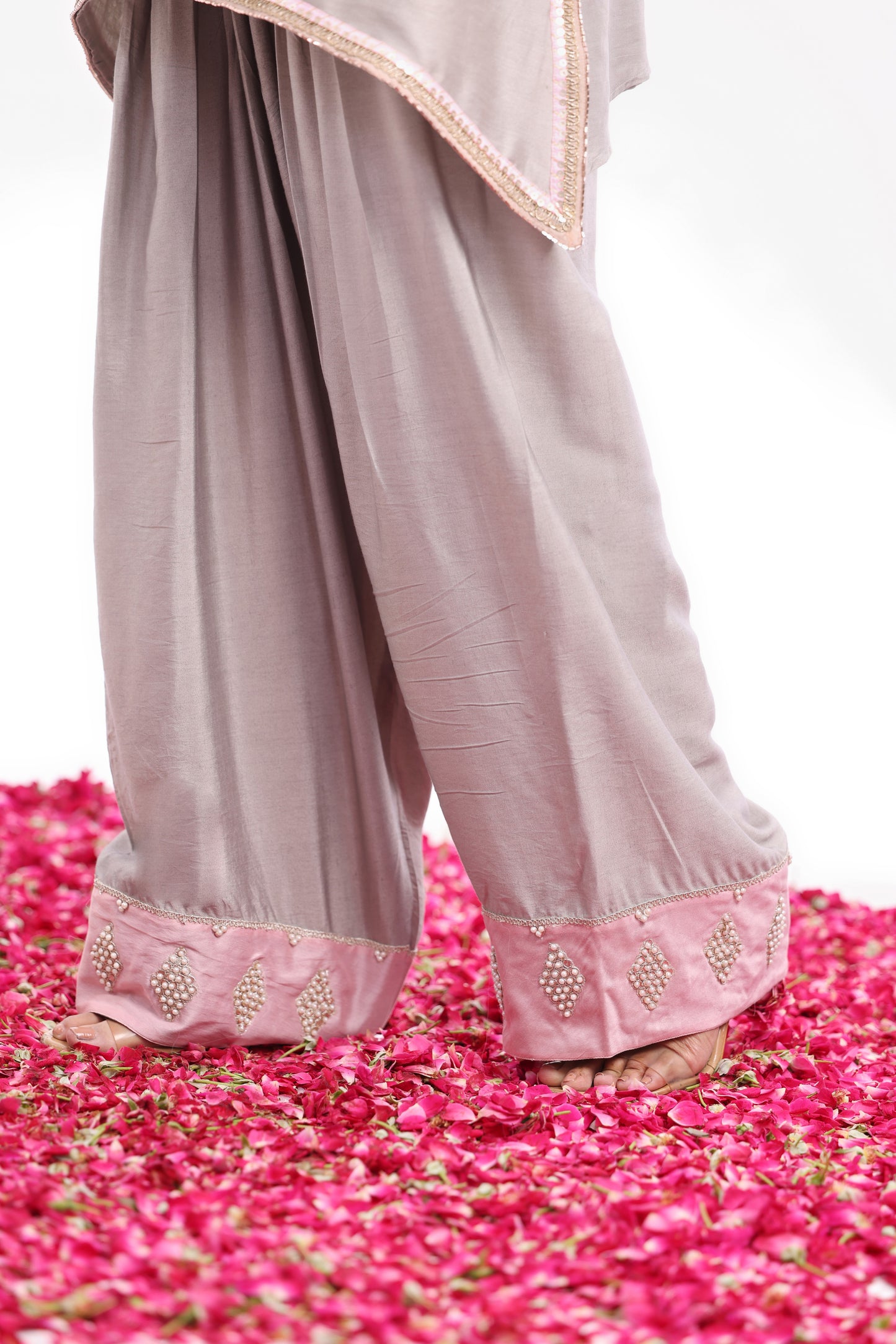 U Cut short length shirt, with Farsi salwar