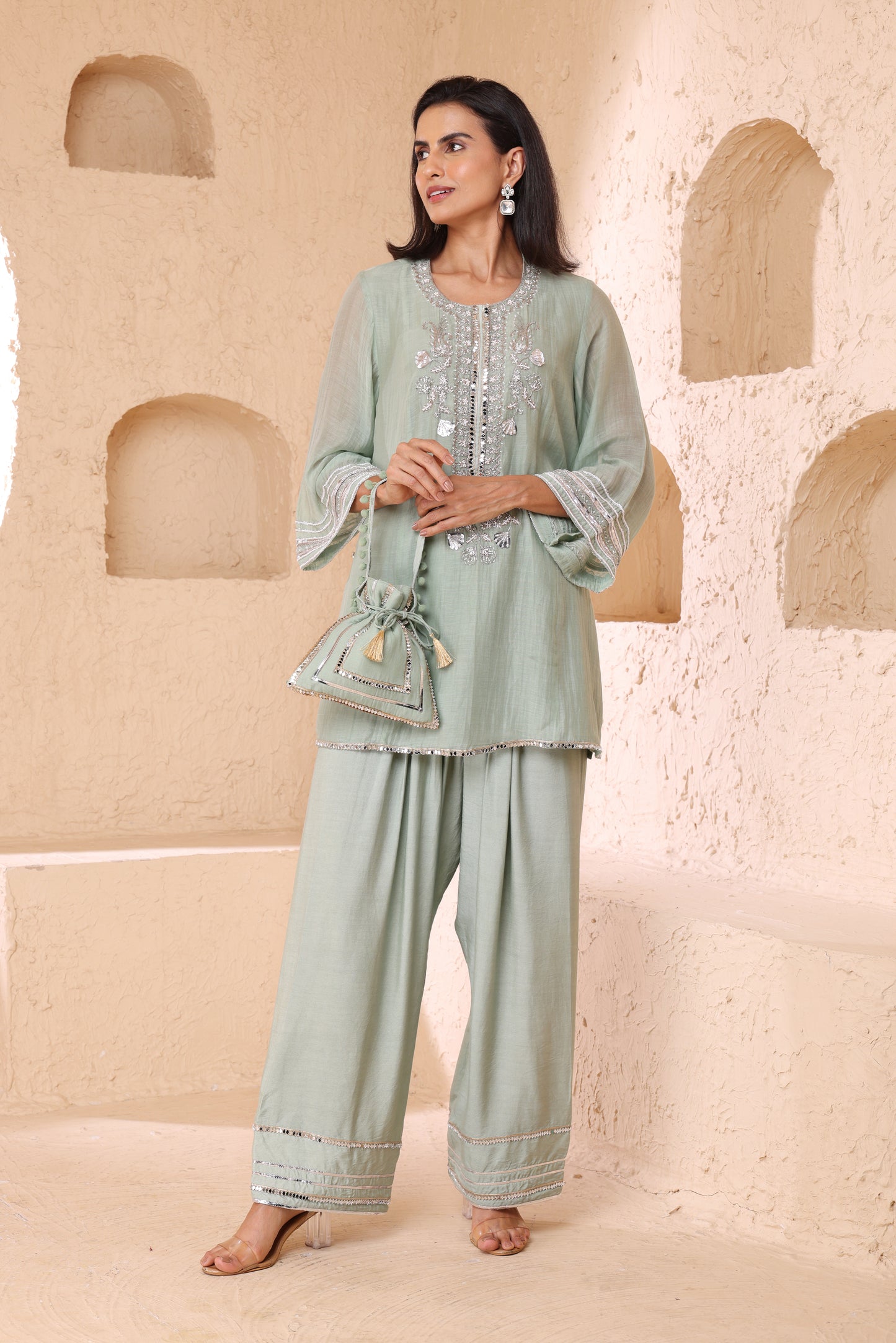 Straight short length shirt, Potli with Farsi salwar