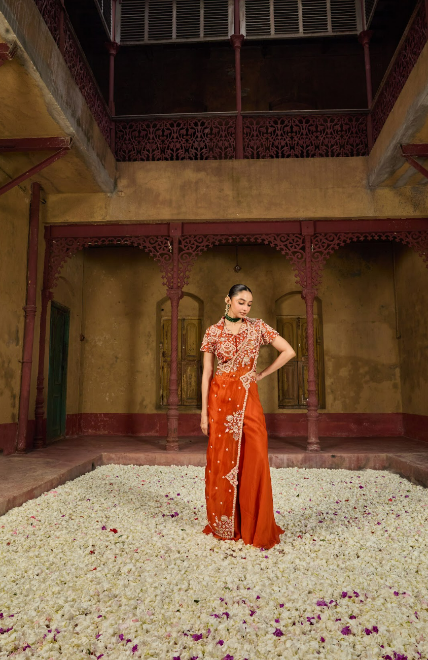 Elara Set in Saffron