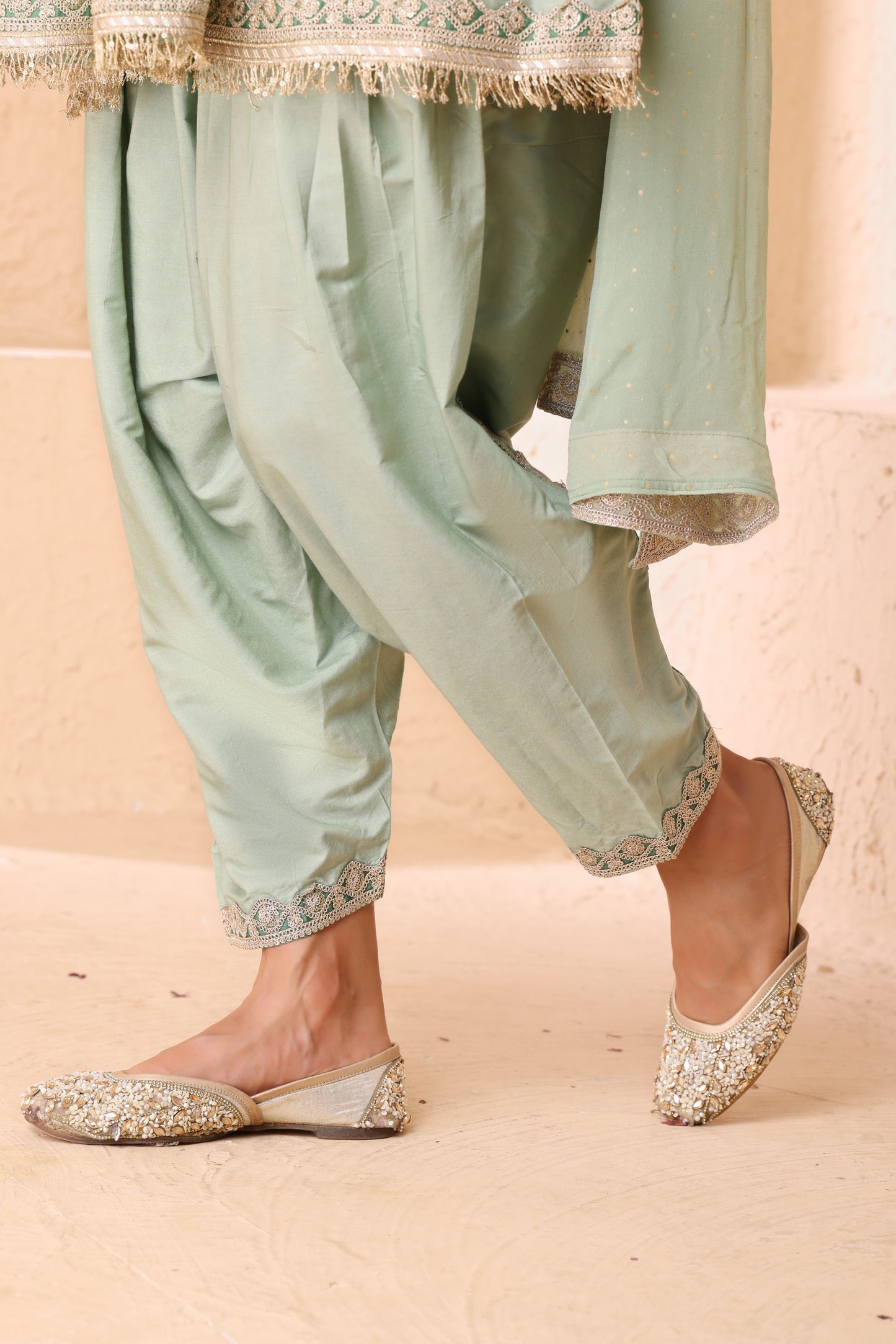Anarkali dupatta set, Dupatta with Narrow Salwar set