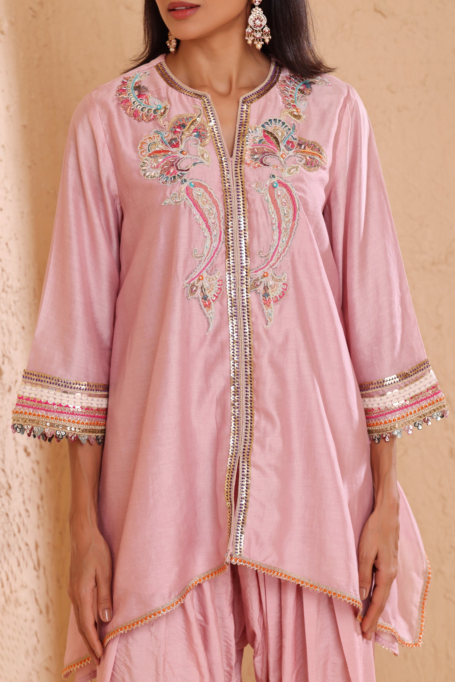 Asymmetrical short length shirt with narrow salwar