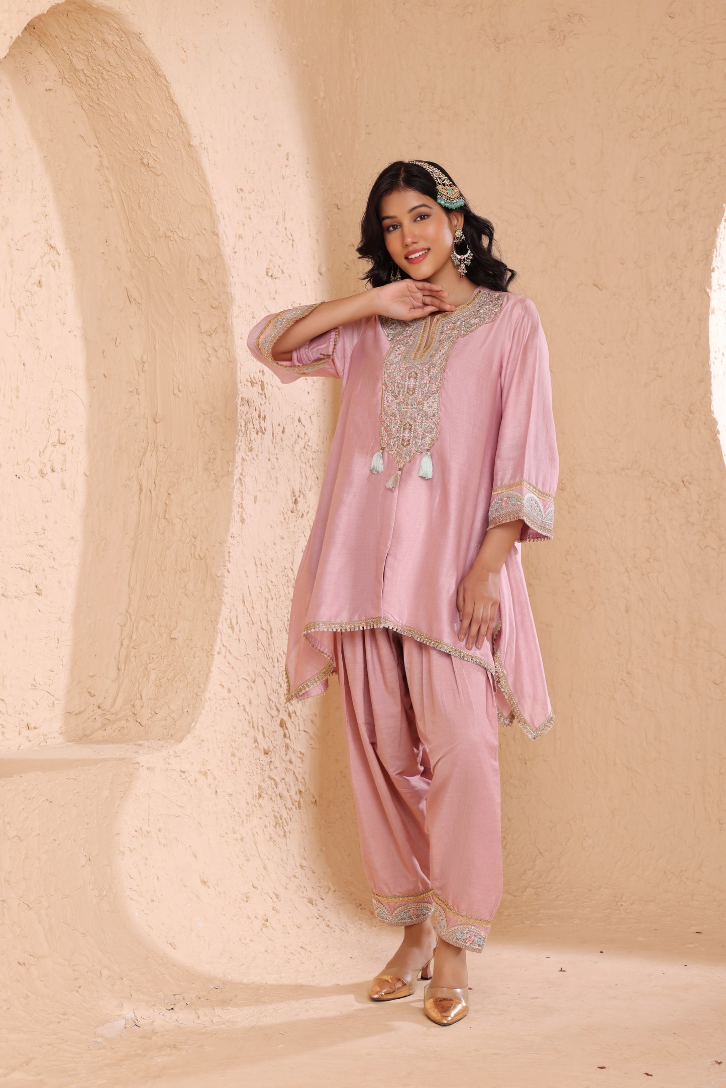 Asymmetrical short length shirt with Narrow salwar