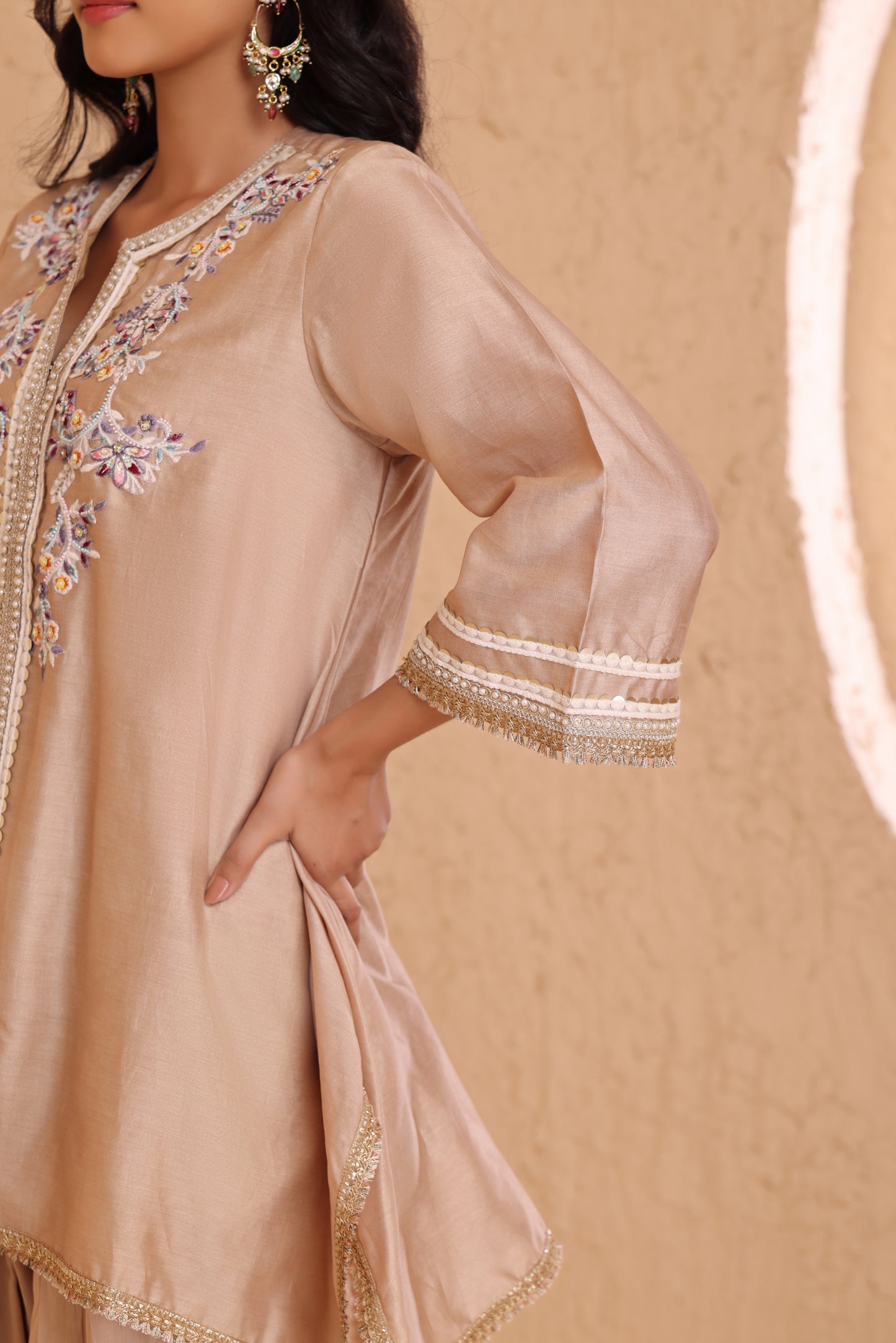 Asymmetrical short length shirt with narrow salwar