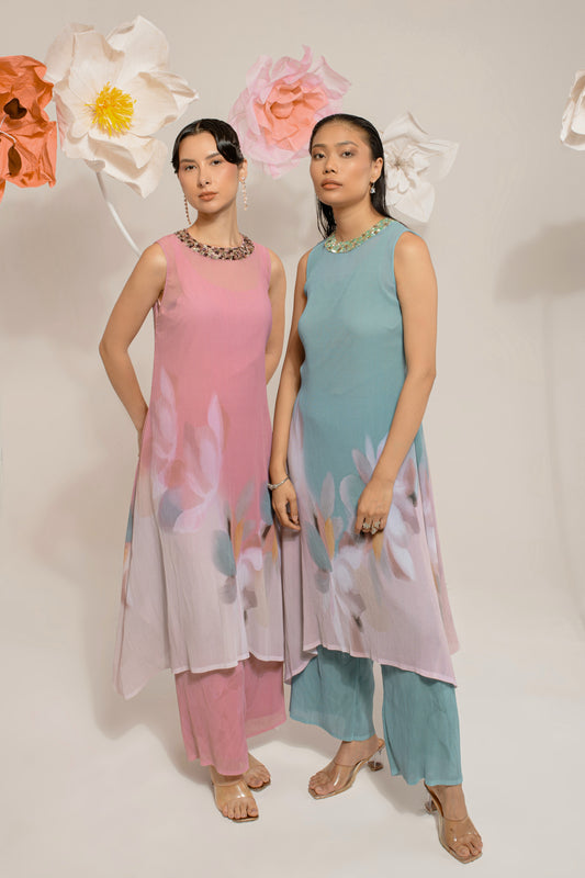 Beads Embroidered Neck Kurta with Pant