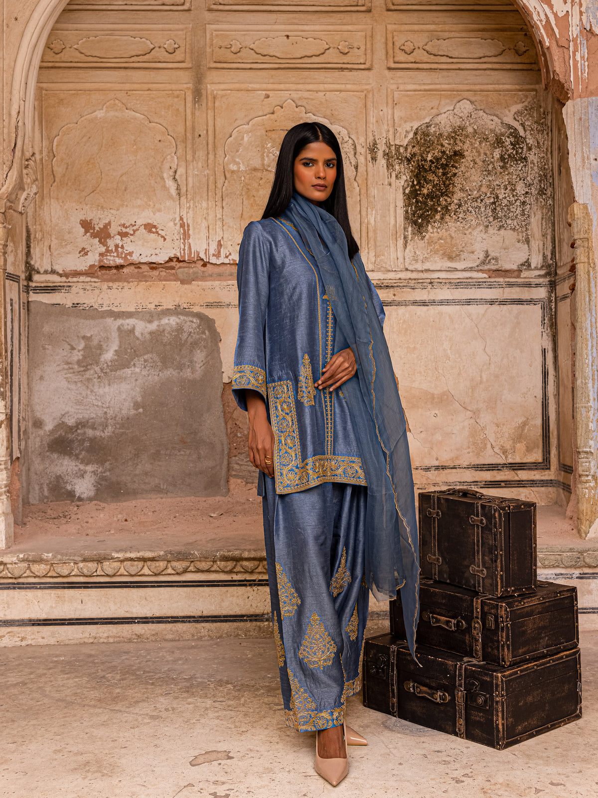Chambray Farshi Silk Set with Dupatta