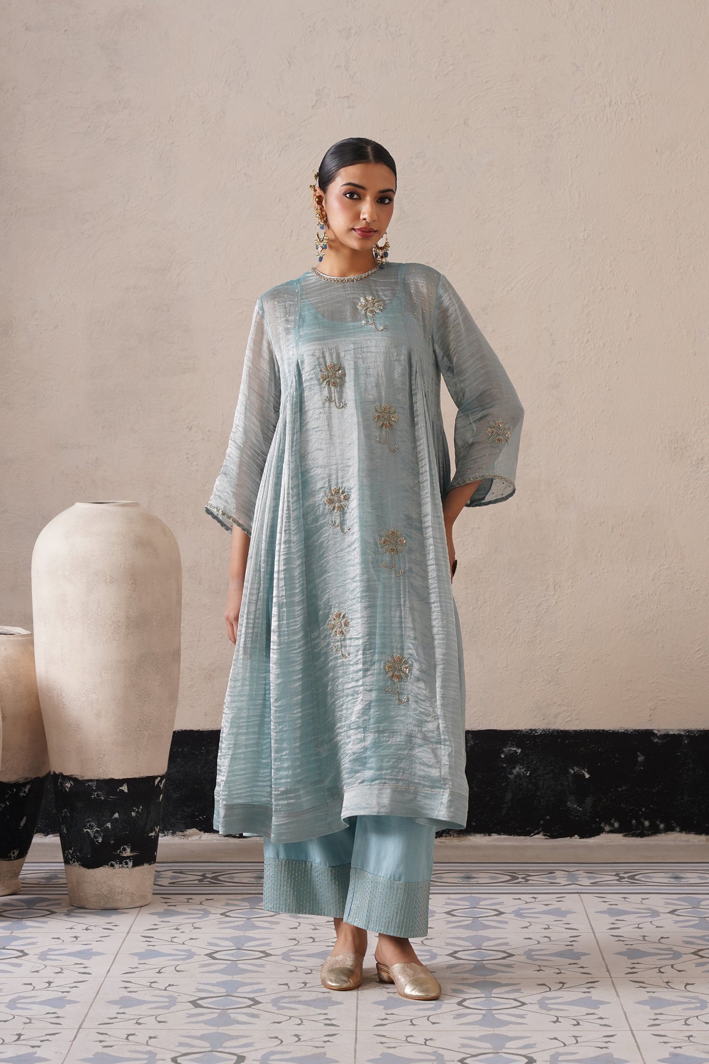 Curve Panel Kurta Set