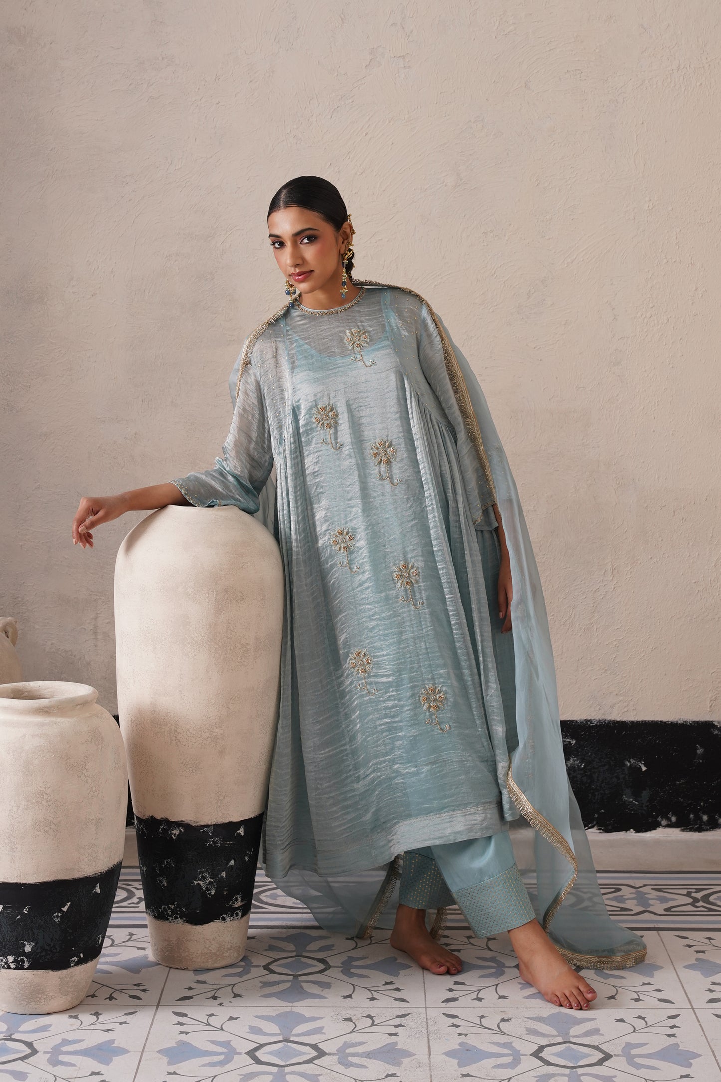 Curve Panel Kurta Set