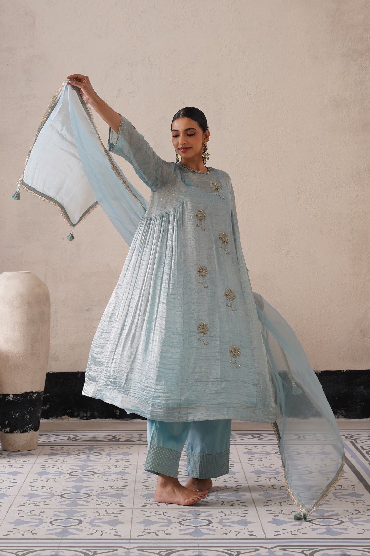 Curve Panel Kurta Set