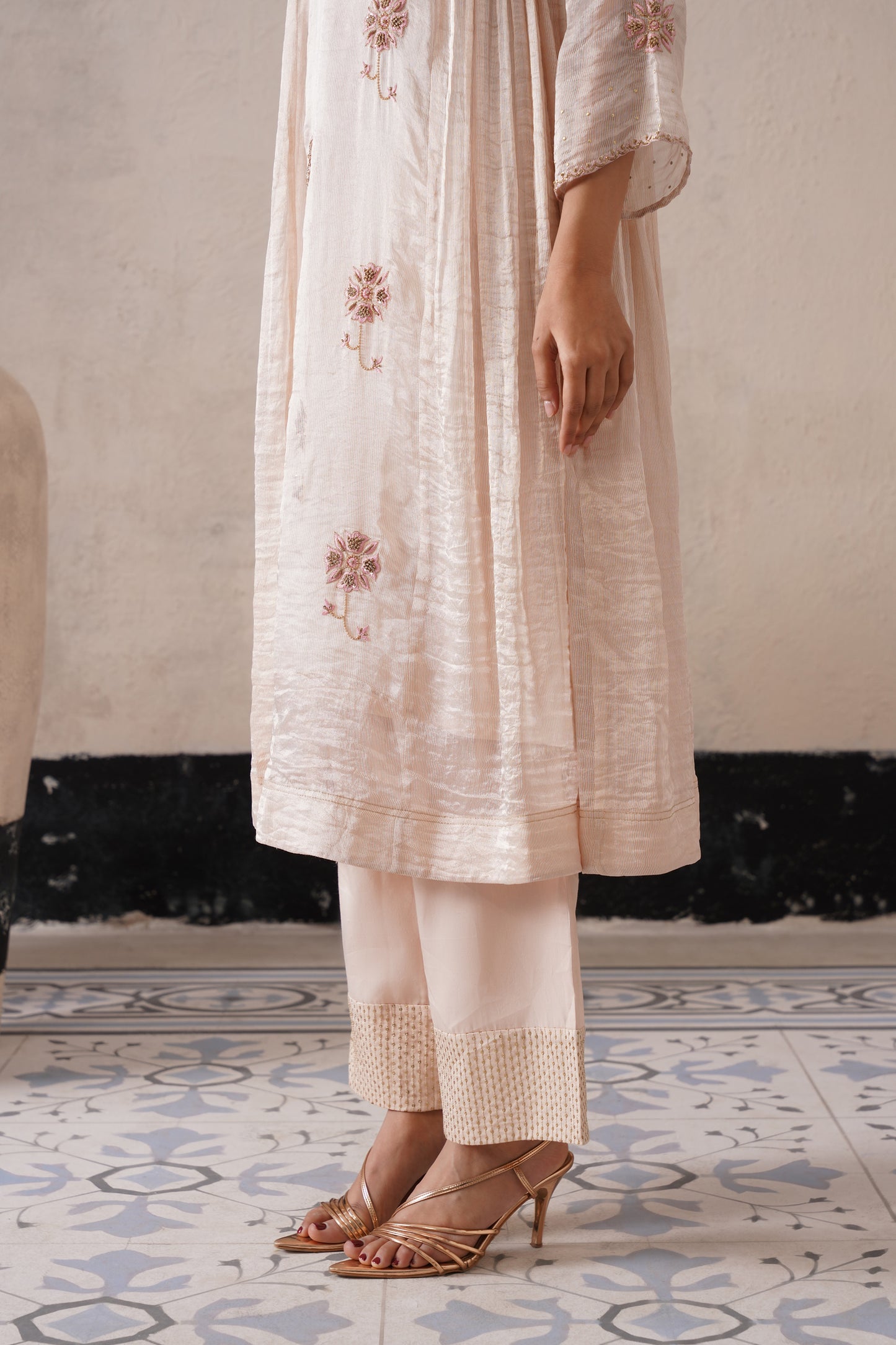 Curve Panel Kurta Set