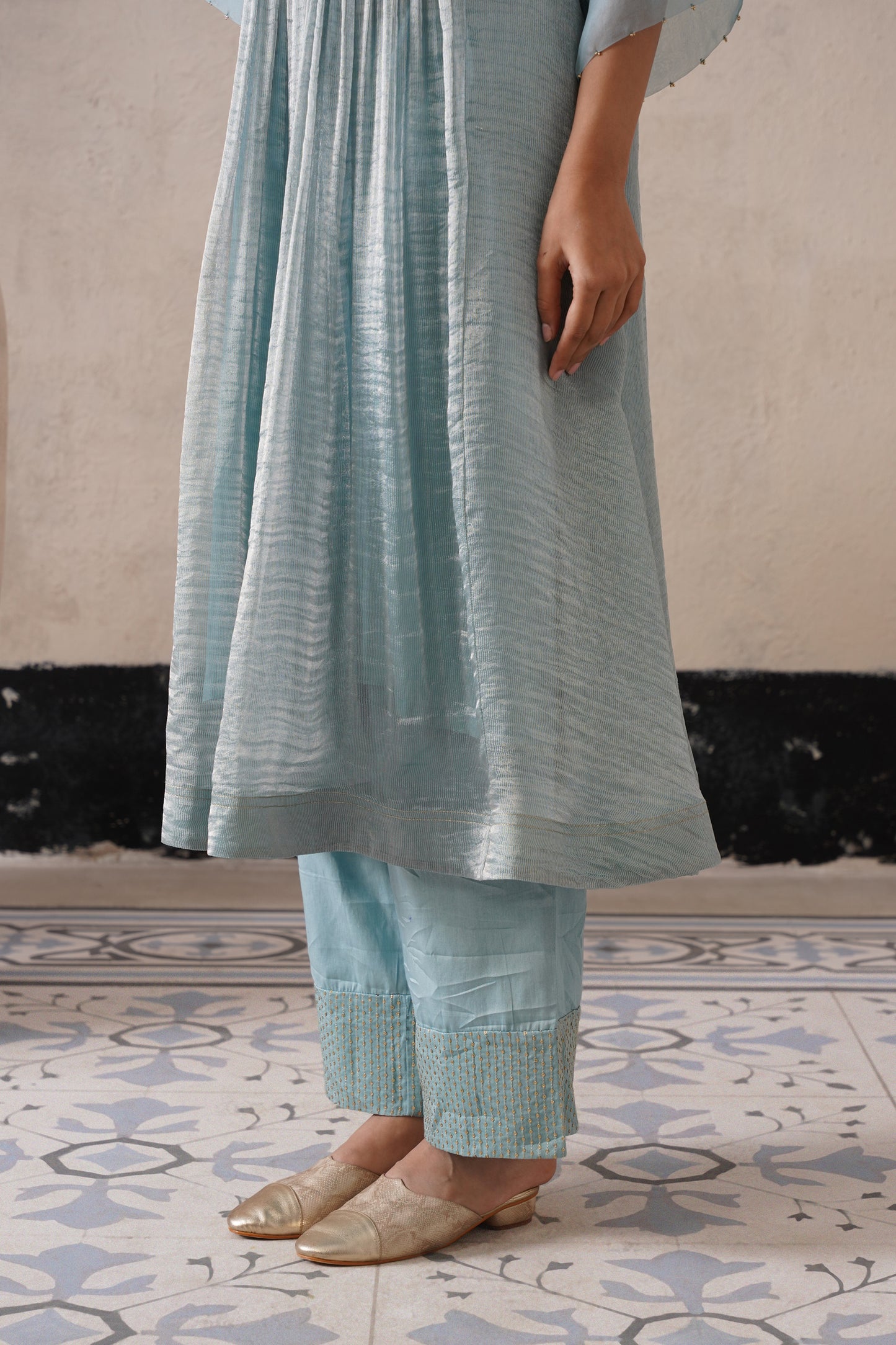 Aafreen Gathered Kurta Set