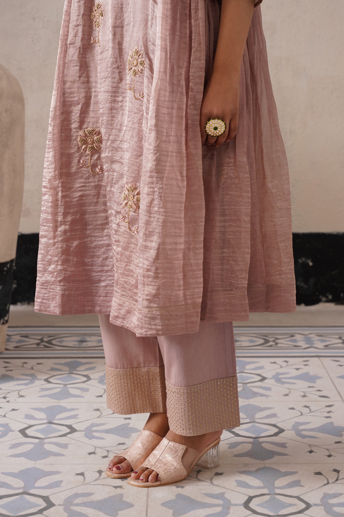 Curve Panel Kurta Set