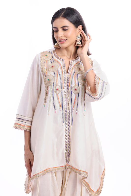 Asymmetrical short length shirt with narrow salwar