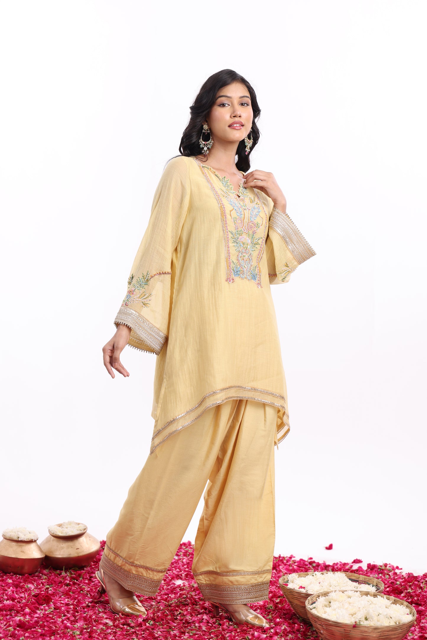 U Cut short length shirt, with Farsi salwar