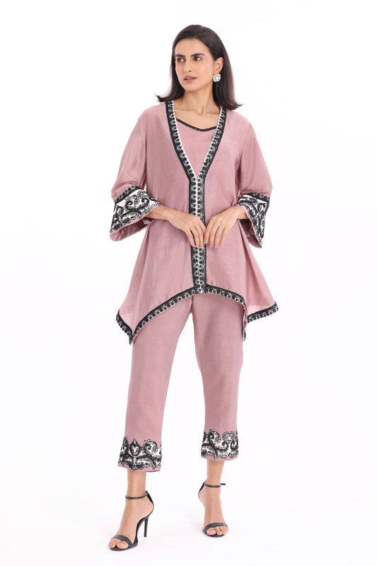 Straight shirt paired with Asymmetrical jacket and straight pants