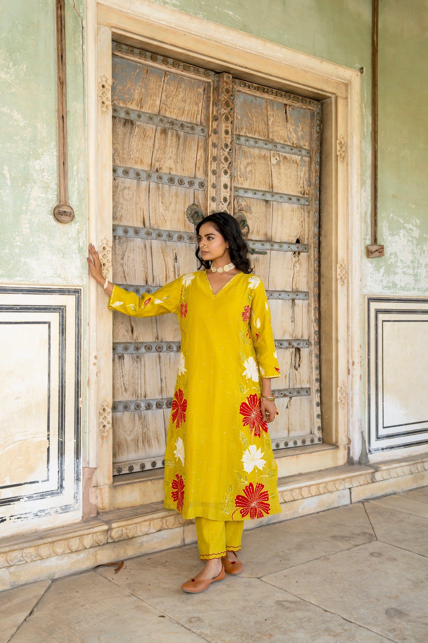 Yellow Mul Chanderi set with Applique work