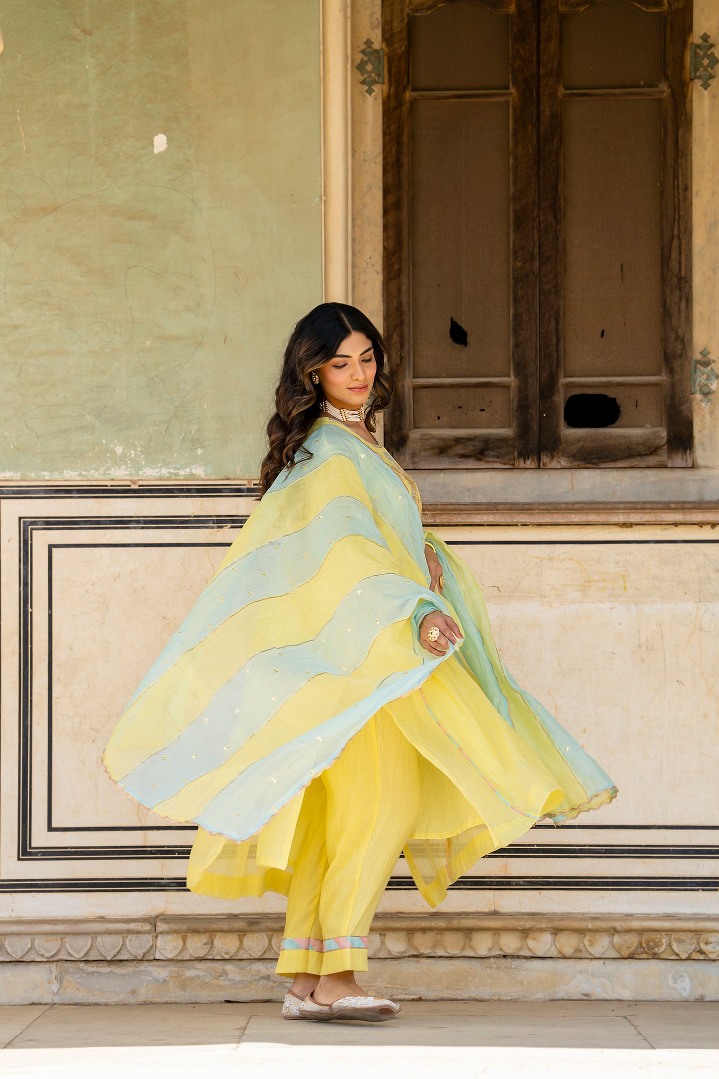 Yellow Mul Chanderi Kurta Set with Flower Motif Yoke