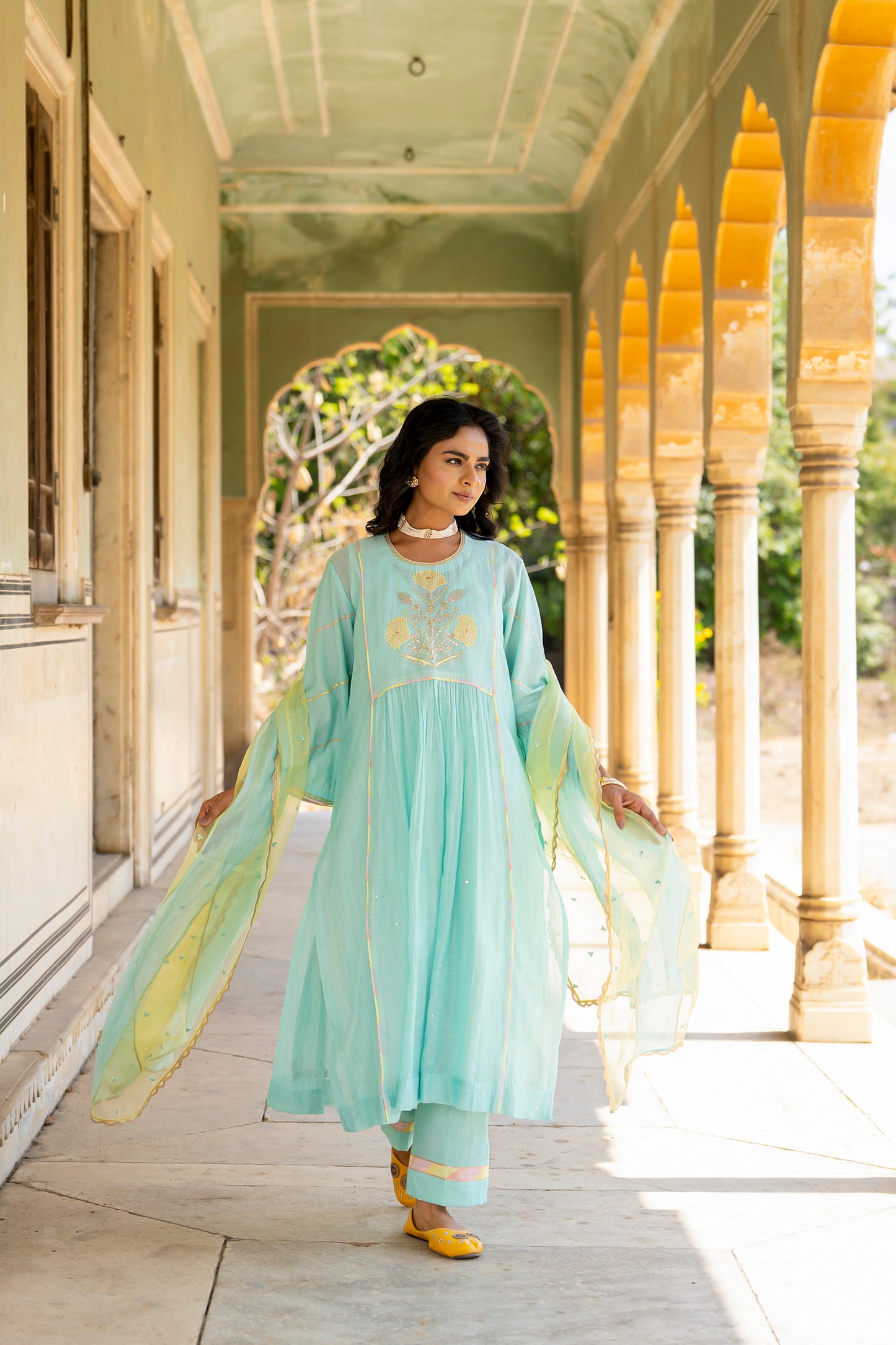 Light blue Mul Chanderi Kurta Set with Flower Motif Yoke