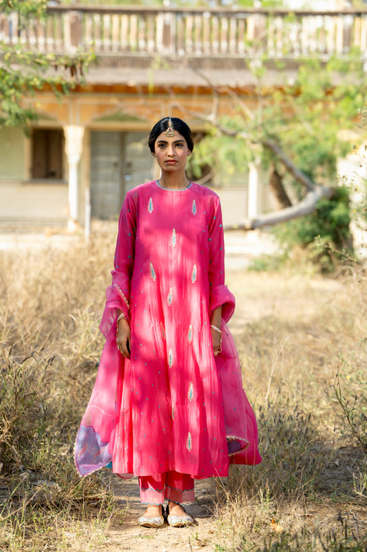 Fuschia Mul Chanderi Kurta Set with Pitta Motifs