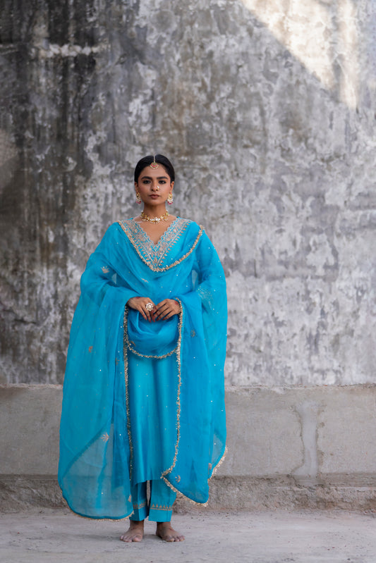 Turquoise Silk Kurta Set with Heavy Dori and Dabka Work