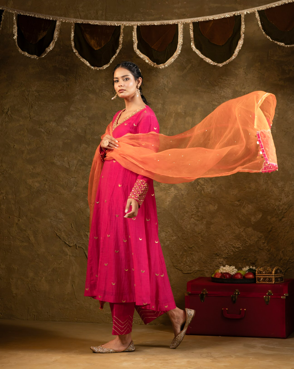 Chaand Booti A line Kurta Set