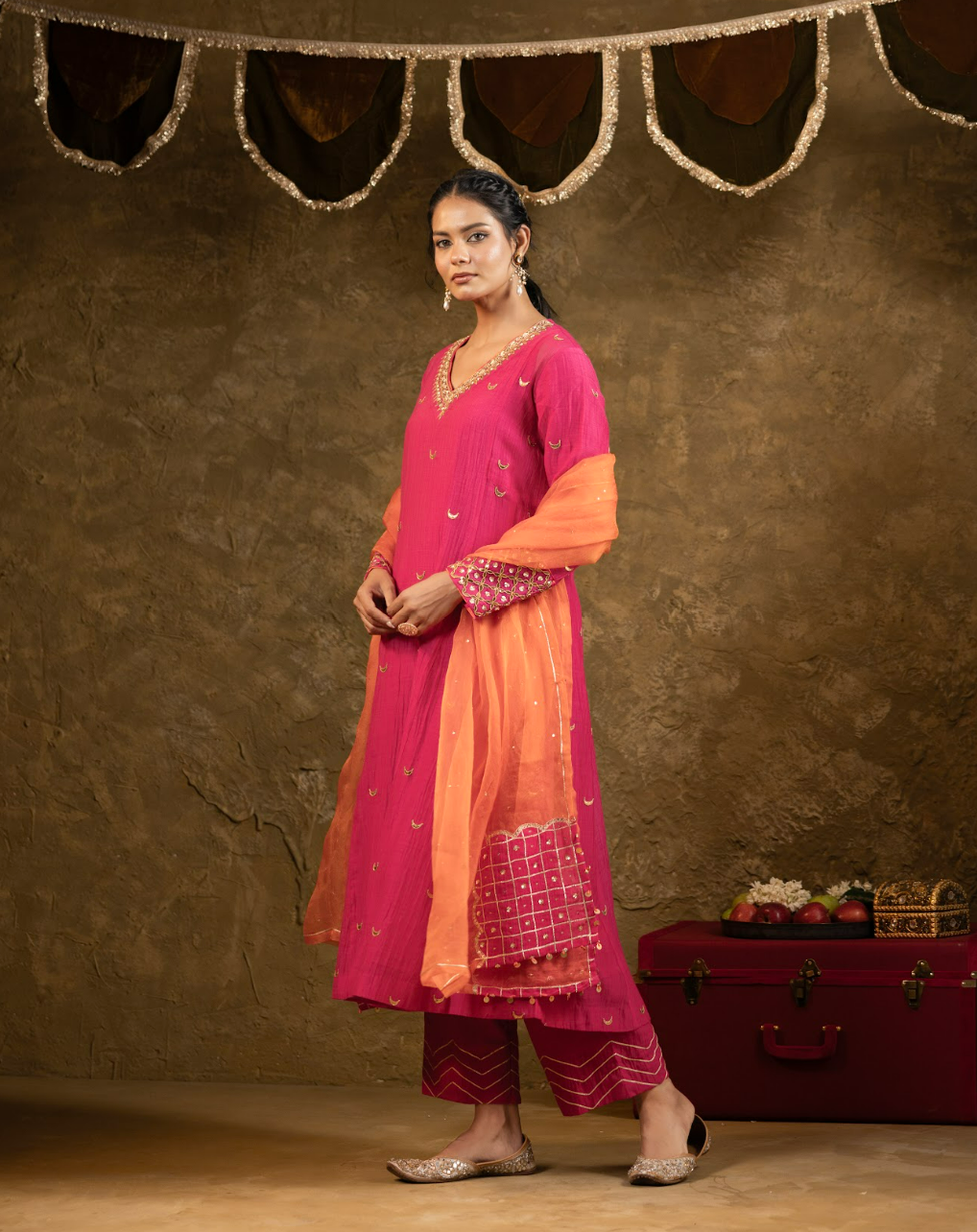 Chaand Booti A line Kurta Set