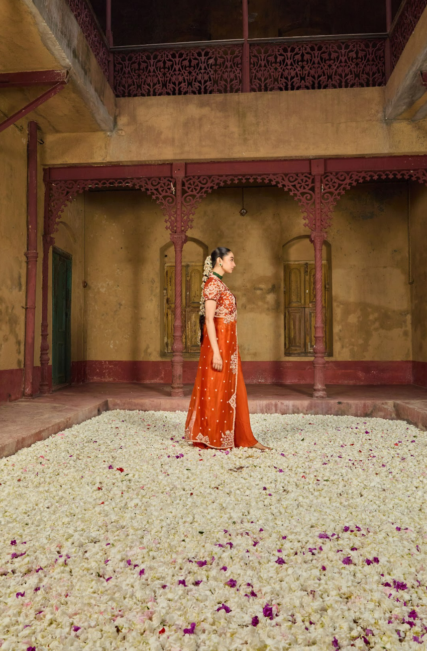 Elara Set in Saffron