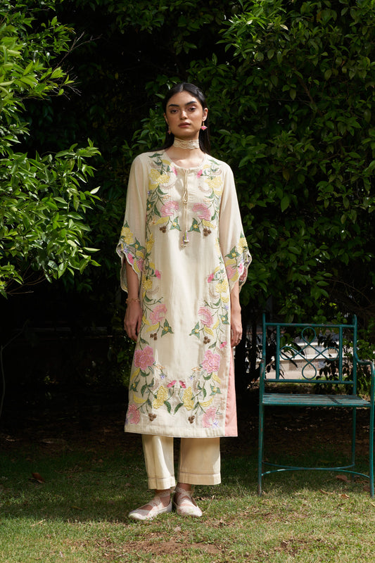 Iris Kurta set