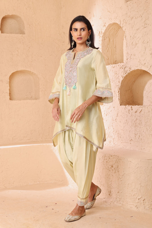 Asymmetrical short length shirt with Narrow salwar